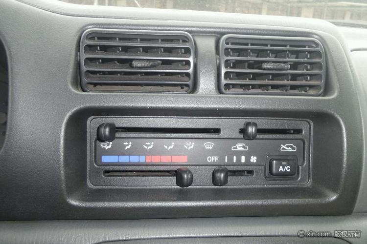 铃木北斗星空调调节区