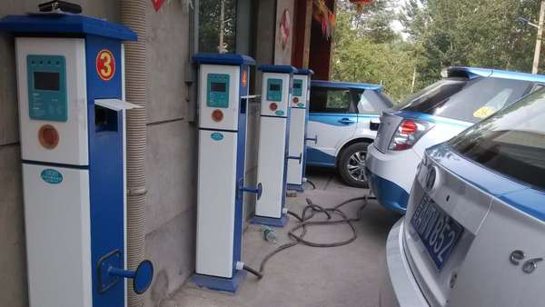 基业达交流充电桩40kw交流快速充电桩比亚迪(byd)e6.