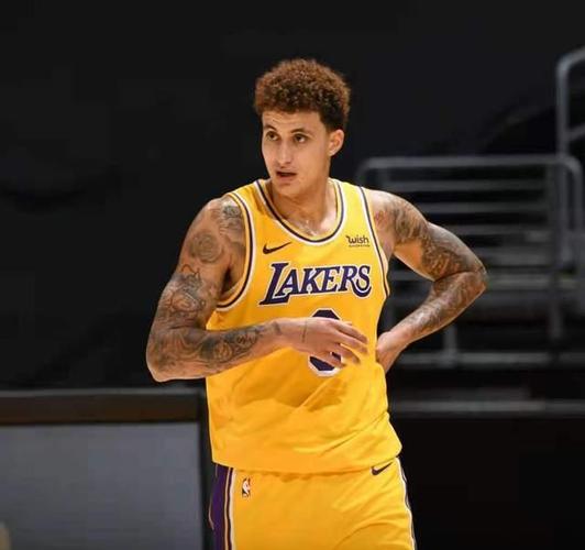 原创博而不精盘点现役nba全能不全精的球星库兹马成为代表人物