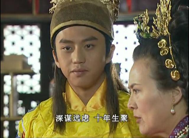 邓超饰演的皇帝也很有戏.