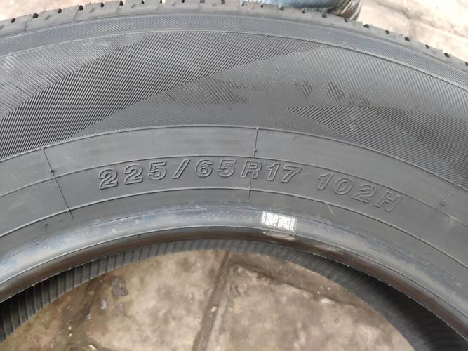 优科豪马(横滨)轮胎 g055 245/65r17 107h yokohama
