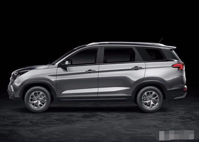 五菱宏光s3是多少钱一升油耗 五菱荣光