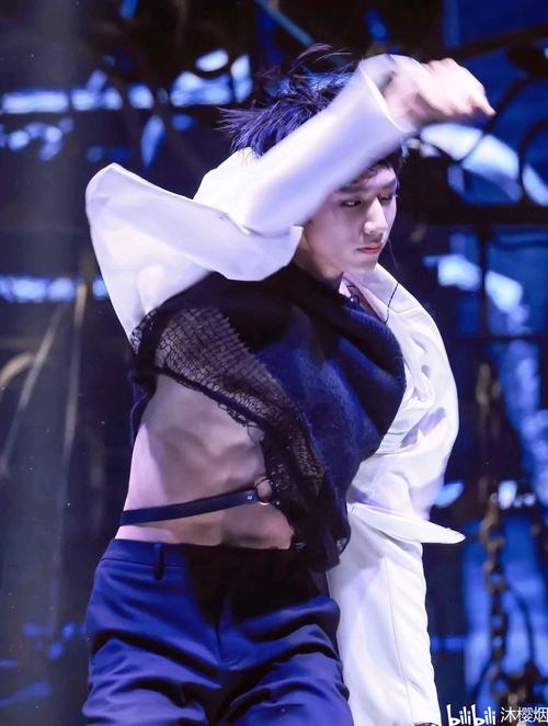 【tnt时代少年团】腹肌来一波