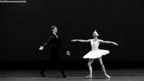 芭蕾优美gif动图_动态图_表情包下载_soogif