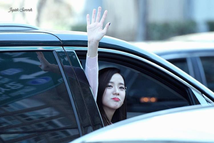 车窗精灵 kim jisoo