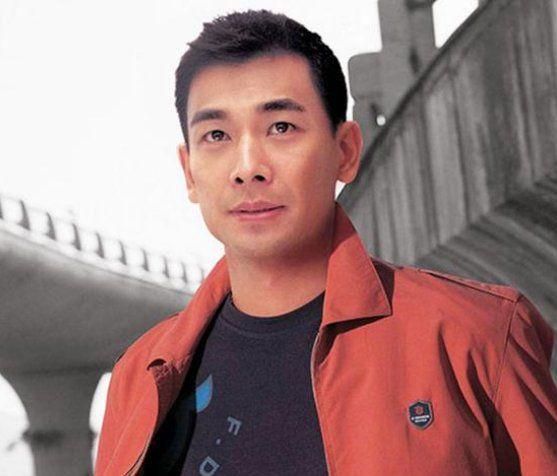 赵文卓情史丰富曾与成龙的妻子相恋最爱梅艳芳现在娶了谁