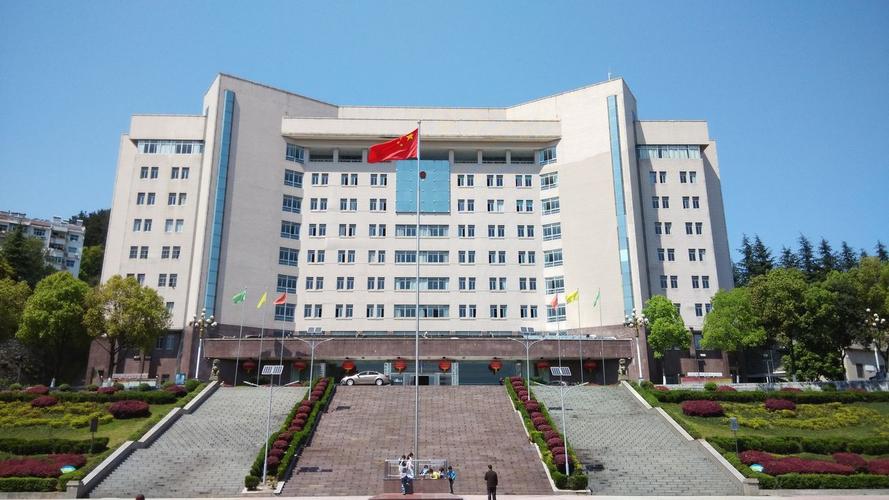  p>全县党的纪律检查工作,全面落实党章赋予纪检机关的"三项主要任务"