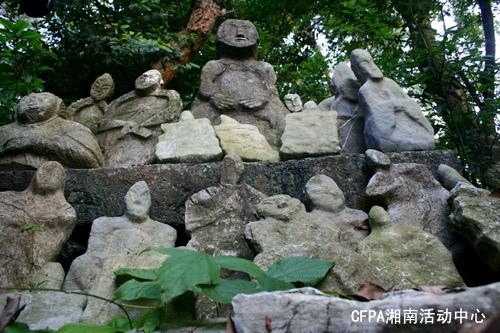 鬼崽石像