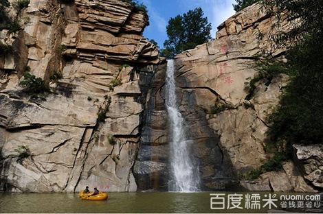 黑龙潭自然风景区