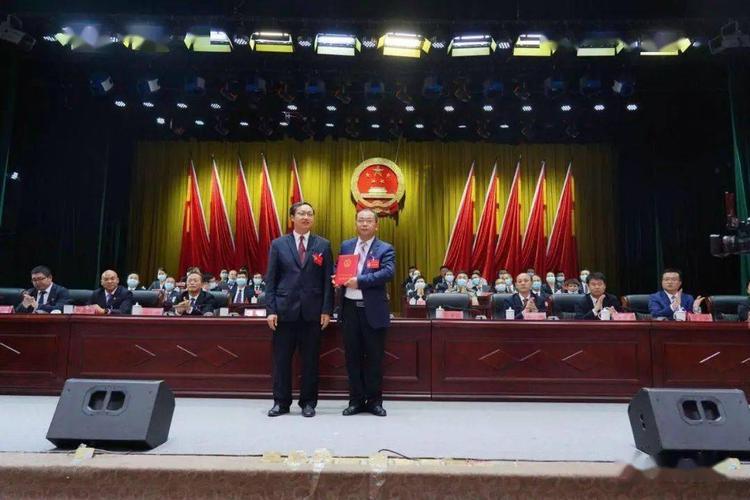 郭建强当选从江县县长