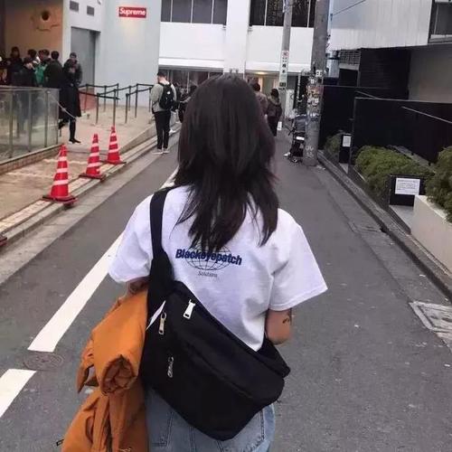 头像壁纸,女生头像,背影头像