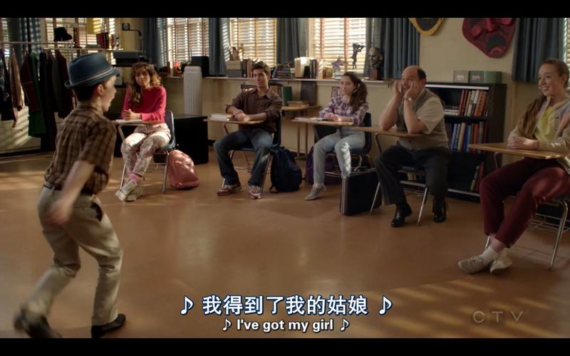 在小谢尔顿里面看到一个很像佩姬的演员.
