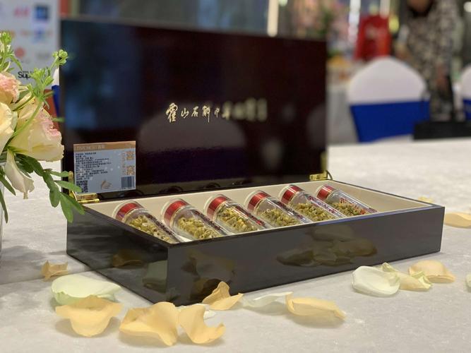 双提升--吉大支行】吉大支行与中海环宇城携手举办vip客户燕窝品鉴会
