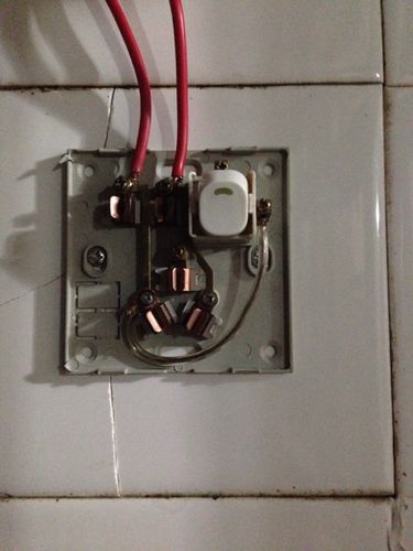 求五空插座代开关安装图