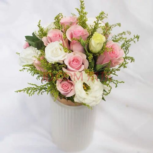 新鲜玫瑰洋桔梗混搭小花束云南昆明基地直发鲜花批发家用水养 6粉玫瑰