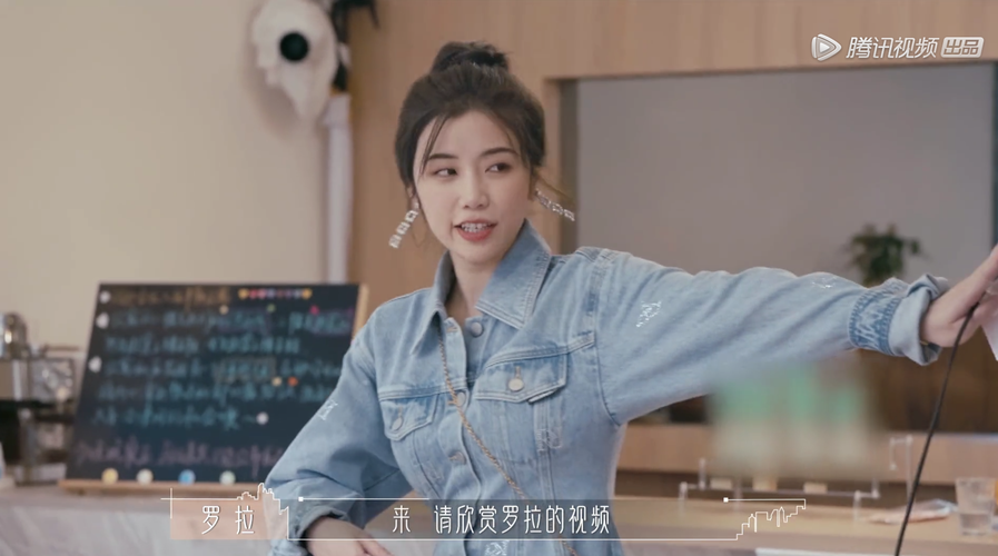 她曾与何炅谢霆锋同台,如今恋爱综艺落单,背后的隐情令人唏嘘_罗拉