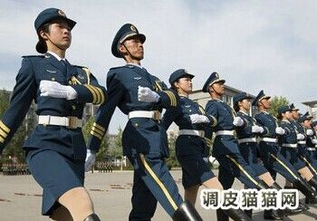 三军仪仗队臂章,军衔 中国女子三军仪仗队护旗手的军衔