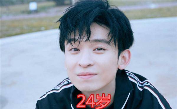 在娱乐圈中是很少见的,不过都说"成家立业",先成家再立业,对于男明星