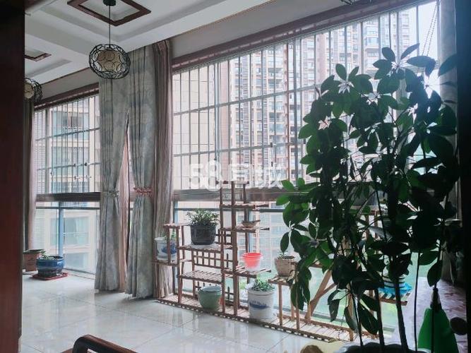 查看全部图片(8张)小区:正源金港城小区地址:210国道,近秀河线房租