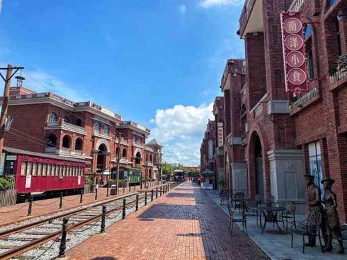 容州民国小镇-"地址:广西玉林市容县侨乡大道10号容州国.