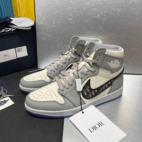 aj dior迪奥联名高帮真的好看_迪奥怎么样_dior迪奥_高帮_air jordan