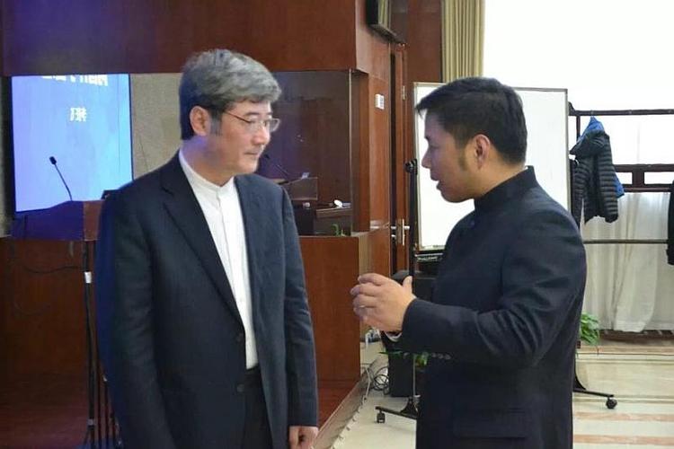 与华为副总裁苏伟交流