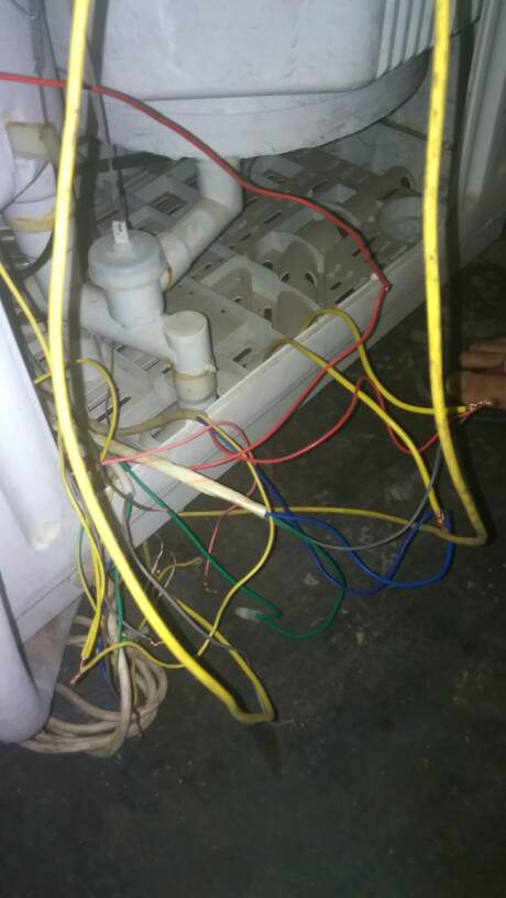 双桶洗衣机这个电路怎么连接?