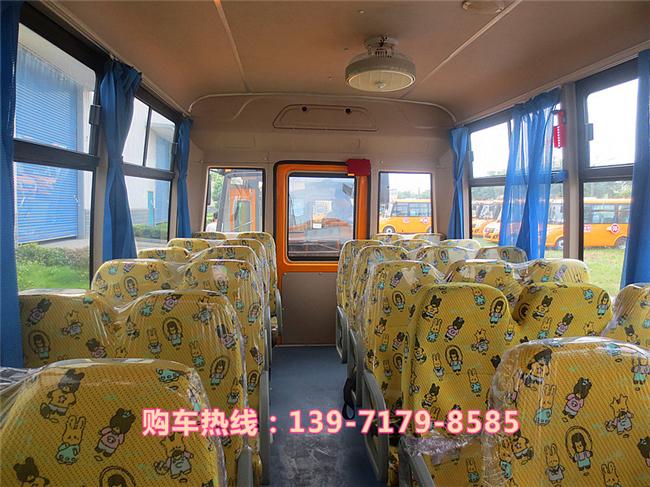 34座幼儿园校车