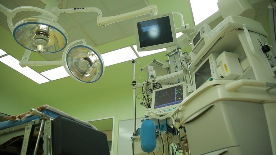 医院手术台仪器实拍