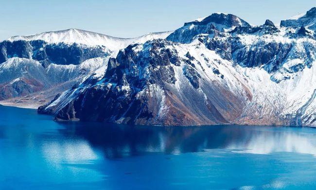 吉林省的长白山是活火山吗这里是什么江水的发源地