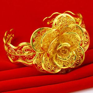 黄金手镯9999足金周大福新款