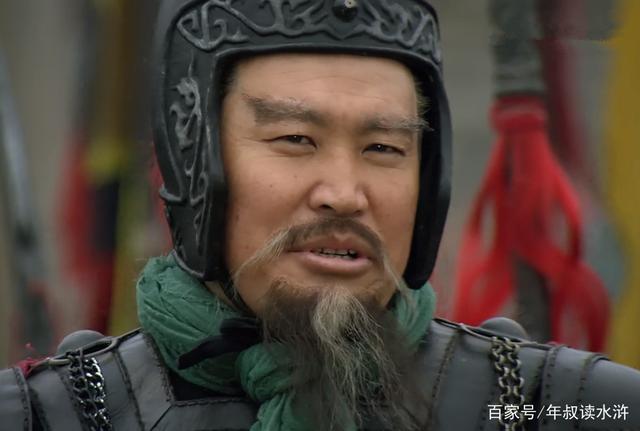 皇帝为啥将宋江外放,却让呼延灼常伴左右?揭秘呼延灼的真实身份