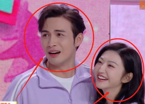 景甜张彬彬玩游戏男方手放的位置却成焦点网友直呼在一起