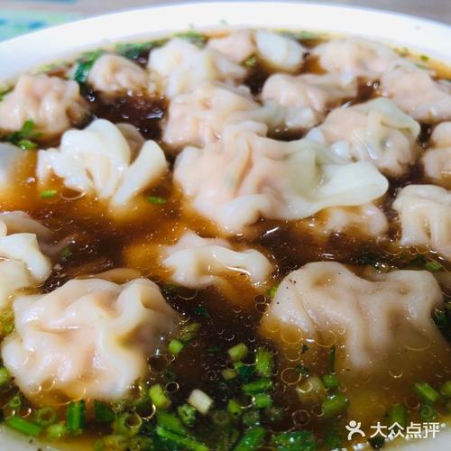 庄桥馄饨(城隍庙店)特色雀头馄饨图片