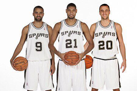 组合是邓肯帕克以及吉诺比利三人的组成,他们可以说是马刺队史上最