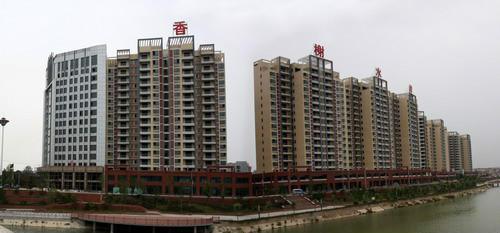 当阳香榭水岸 3室2厅2卫 130㎡毛坯房亏本急售