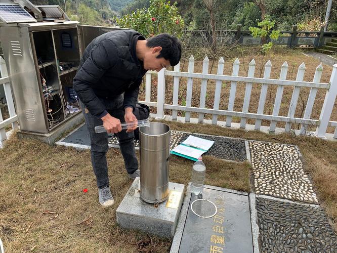 进行注水试验