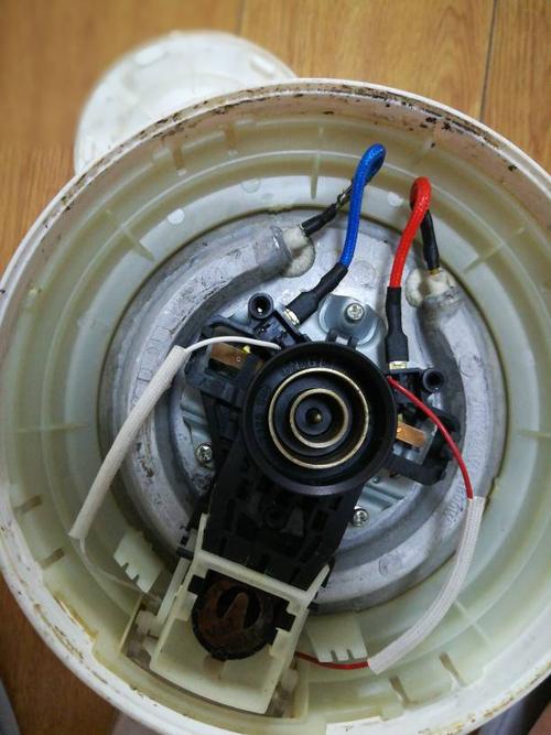 电水壶温控器坏了,应该怎样接线才可以烧开水呢?