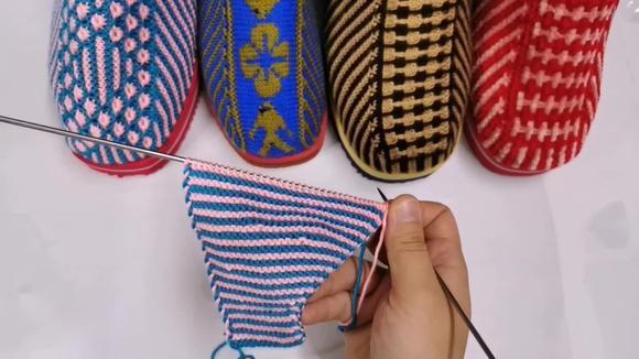自制毛线拖鞋加针至37针留针 首行留8针 之后2针2针留