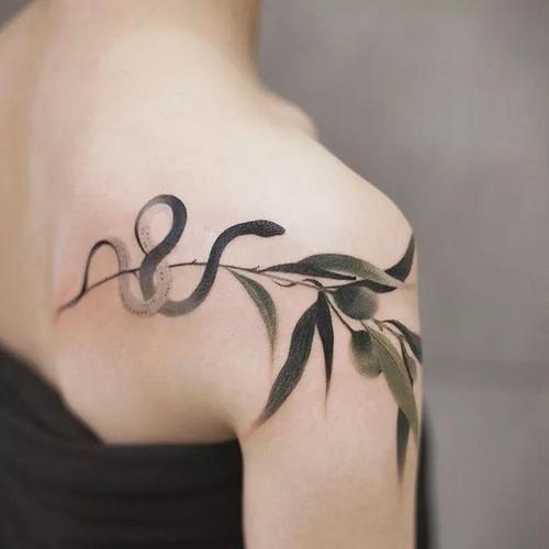 她的纹身让30万外国人震撼!网友惊叹:太漂亮了吧,我也