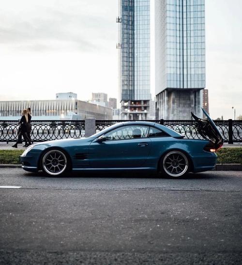 经典的传奇跑车/奔驰sl55 amg敞篷跑车