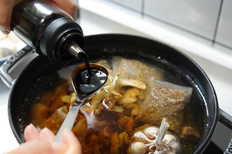 丸食谱 | 傻瓜式教程,这么好吃的肉骨茶做法只有5步