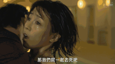 为了钱,他对付金主爸爸的手段也是一流到让人脸红羞羞—— 水下kiss