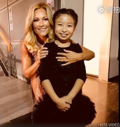 谭芷昀几几年出生的多大了她是领养的吗现在照片啥样