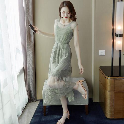 品牌高端女装连衣裙2020新款夏蕾丝纱法式复古过膝很仙的法国小众裙子