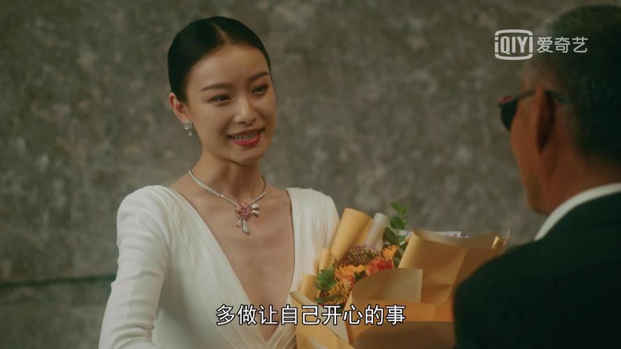 流金岁月:叶谨言不敢示爱朱锁锁,三个原因让人心疼