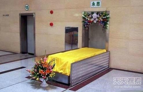 慎入!神秘停尸间的的恐怖场面 详细揭秘