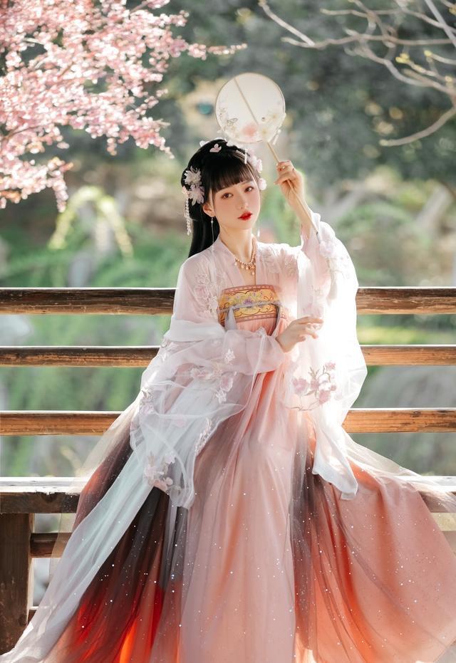 汉服唐装古典古装美女鉴赏