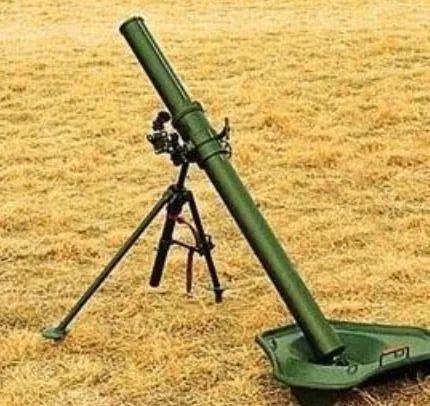 67式82毫米迫击炮