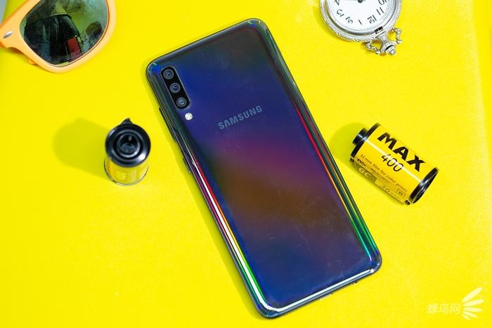 超广角三摄高颜值 三星galaxy a70评测_手机摄影-蜂鸟网